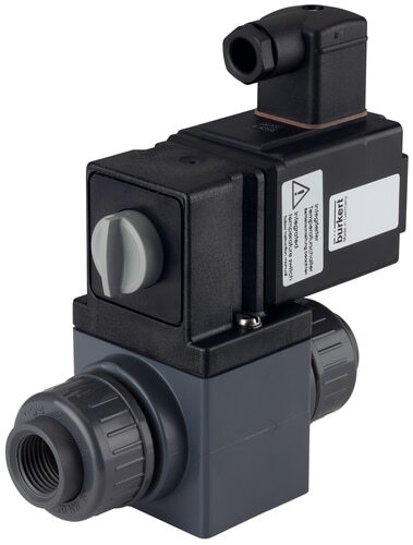 Solenoid Valve 3/2-Way G1/2'' Diverting PVC EPDM 0-1bar/15psi 230VAC Vacuum 0131 50048