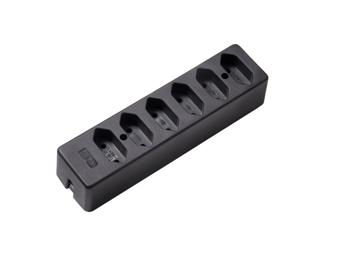 Martin Kaiser MK Zócalo de 6 vías Euro 2,5 Amp sin contacto de puesta a tierra Negro (Enchufe Europeo) - 1013K/sw [25 Piezas]