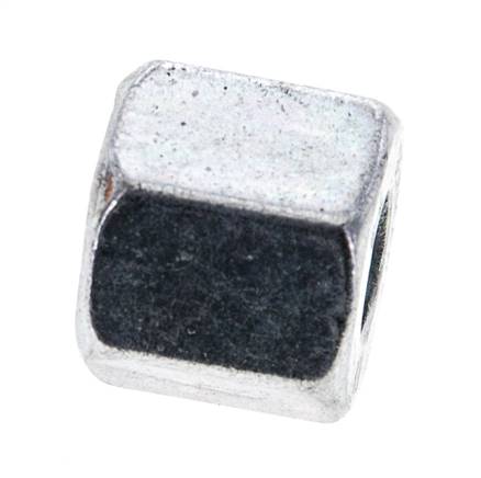 8 (M14x1,5) Tuerca funcional de acero FKM