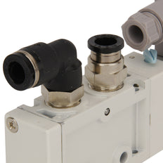Codo de 10mmxR3/8'' [10 piezas]