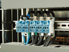 NVent ERIFLEX Unidad empotrada con terminales de distribución - 569020