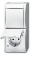 ABB Interruptor Combinado Busch-Jaeger Toma de Corriente IP44 - 2CKA001684A0327