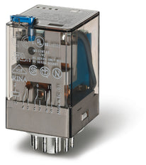 Finder Relé Industrial De 10A Enchufable 24VAC 3CO AgNi - 60.13.8.024.0040