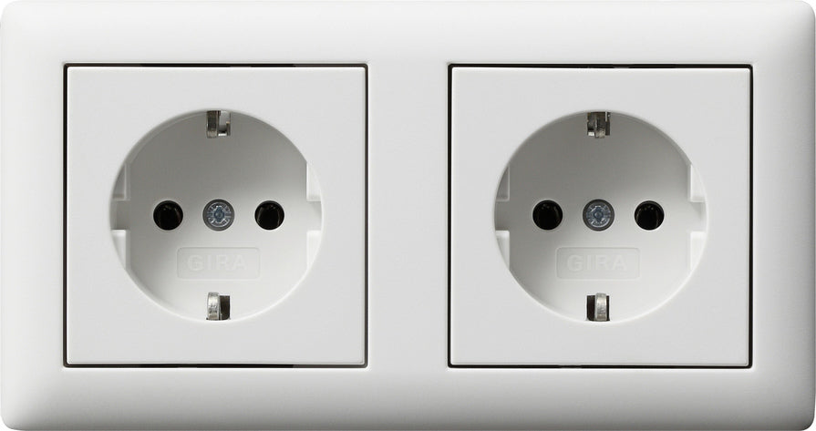 Gira Standard 55 Dual SCHUKO Socket With Frame - 479304
