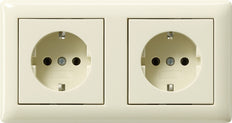 Gira Standard 55 Dual SCHUKO Socket With Frame - 479301